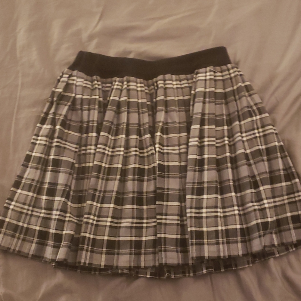 Grey Plaid Pleated Schoolgirl Mini Skirt
